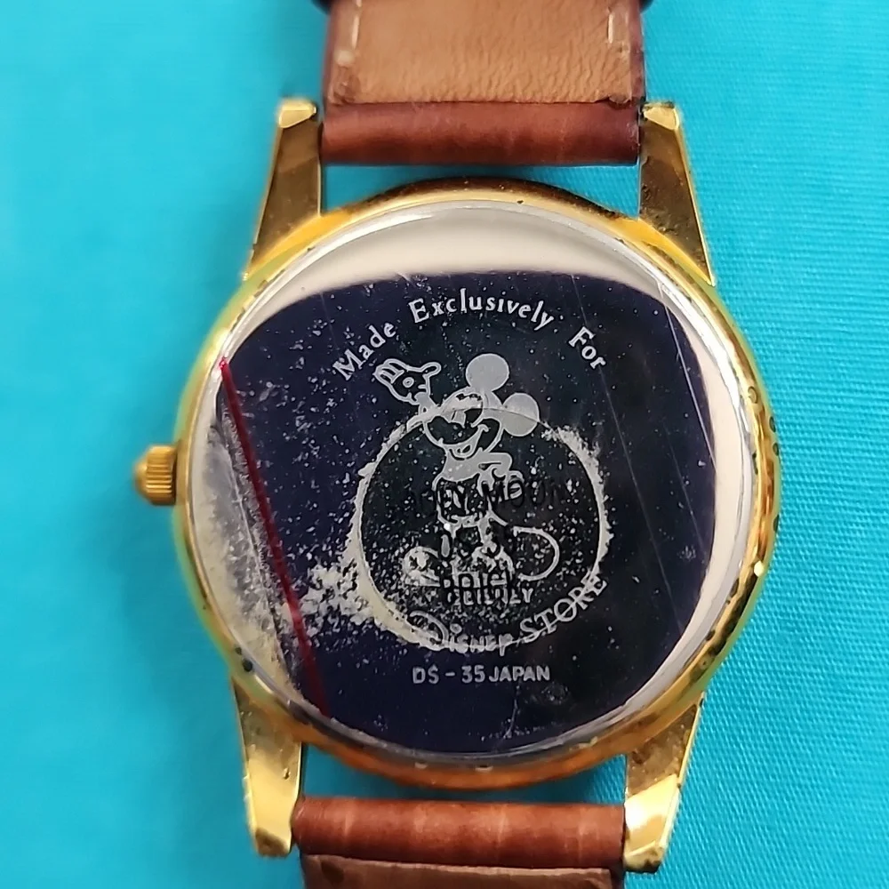 EUC Vintage Rare Disney Daydreaming Goofy Watch